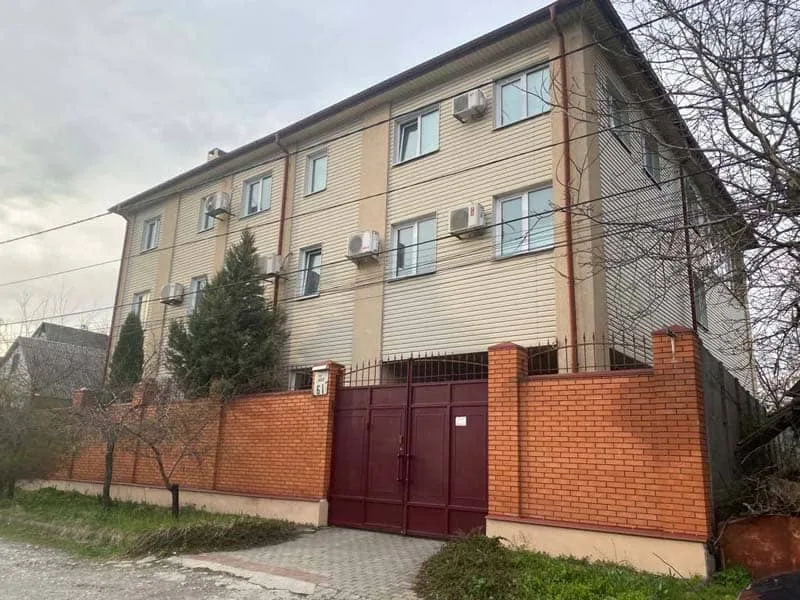 Будинок для престарілих «Пансіон 24/7» у Дніпрі
